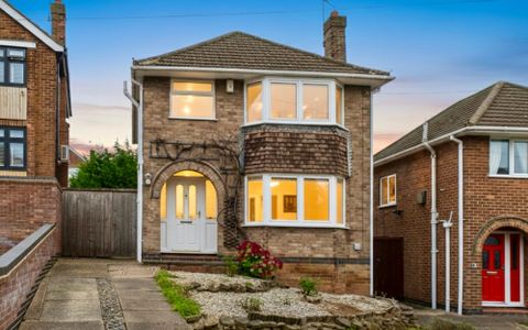 Lavender Crescent, Carlton, Nottingham NG4