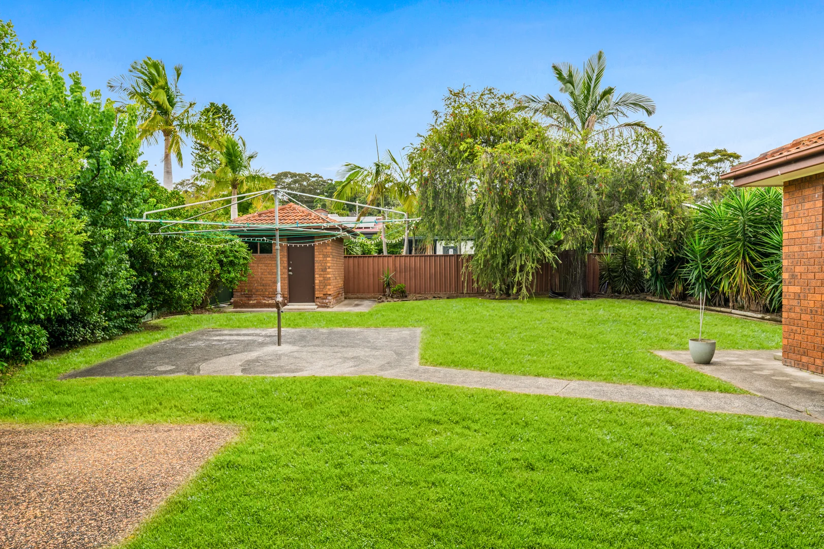 Additional image 10 of 52 Clare Crescent, Berkeley Vale NSW 2261