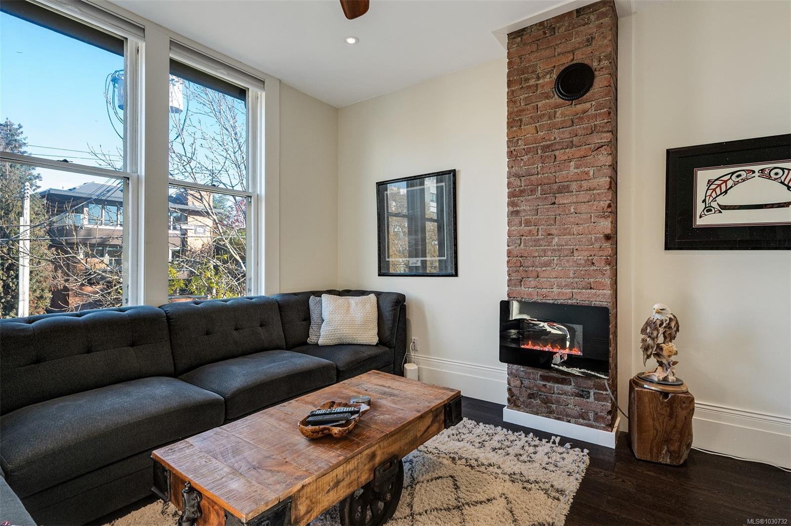 Additional image 3 of 1141 Fort Street, Victoria, BC, V8V 3K9