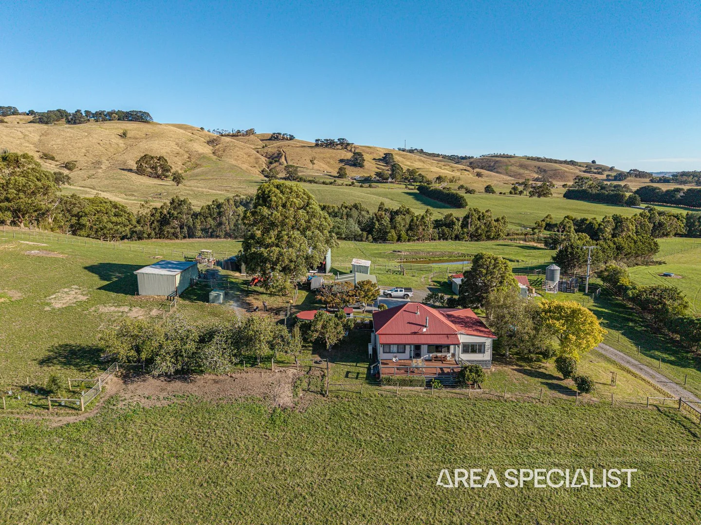 Additional image 21 of 10 Boundary Road, Loch VIC 3945