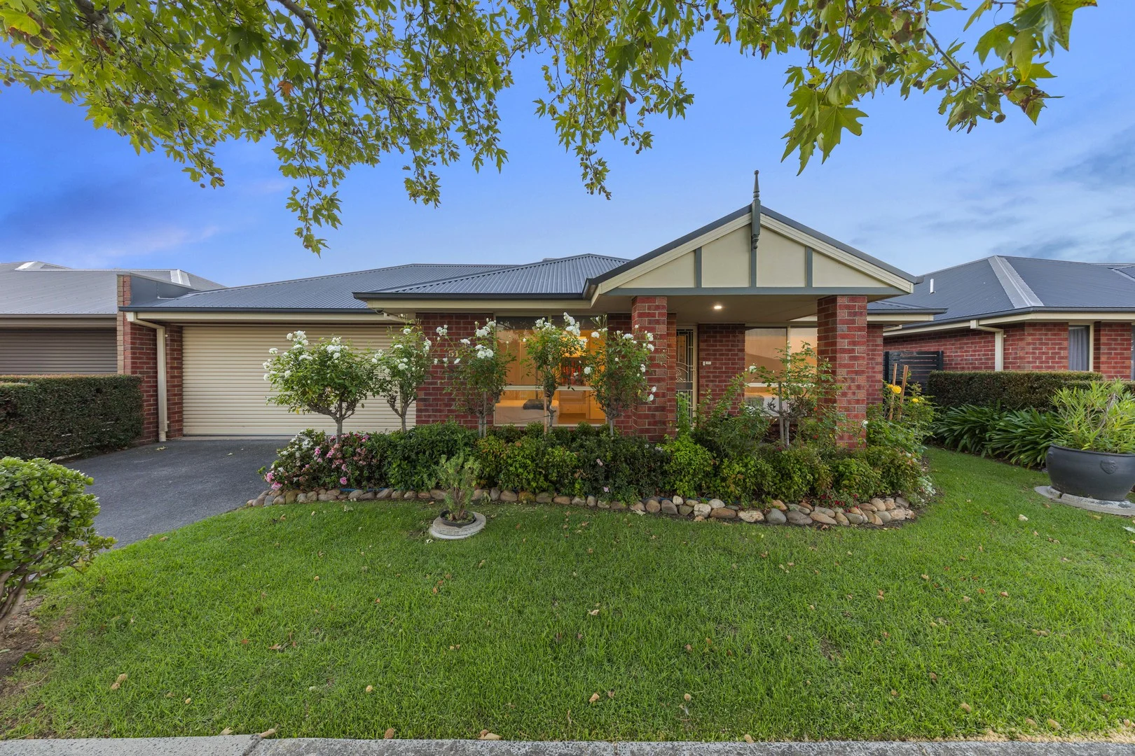 51A Sandalwood Drive, Pakenham VIC 3810