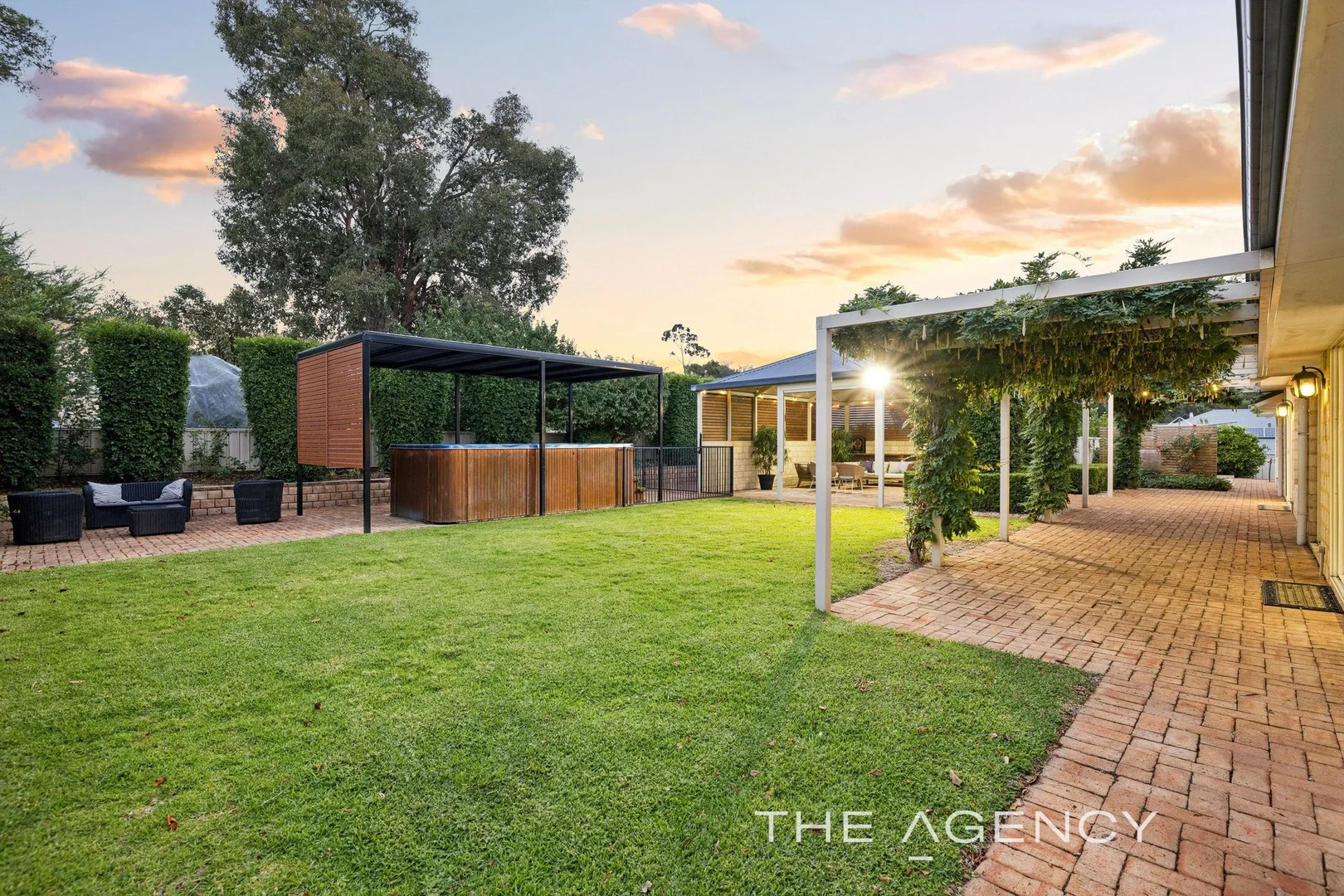 Additional image 9 of 16 Buttercup Road, Parkerville WA 6081