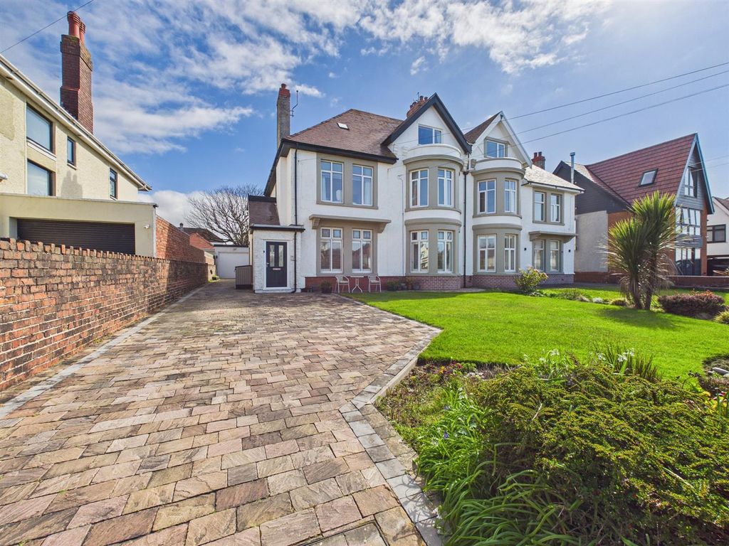 Additional image 22 of 3 bed flat for saleLougher Gardens, Porthcawl CF36