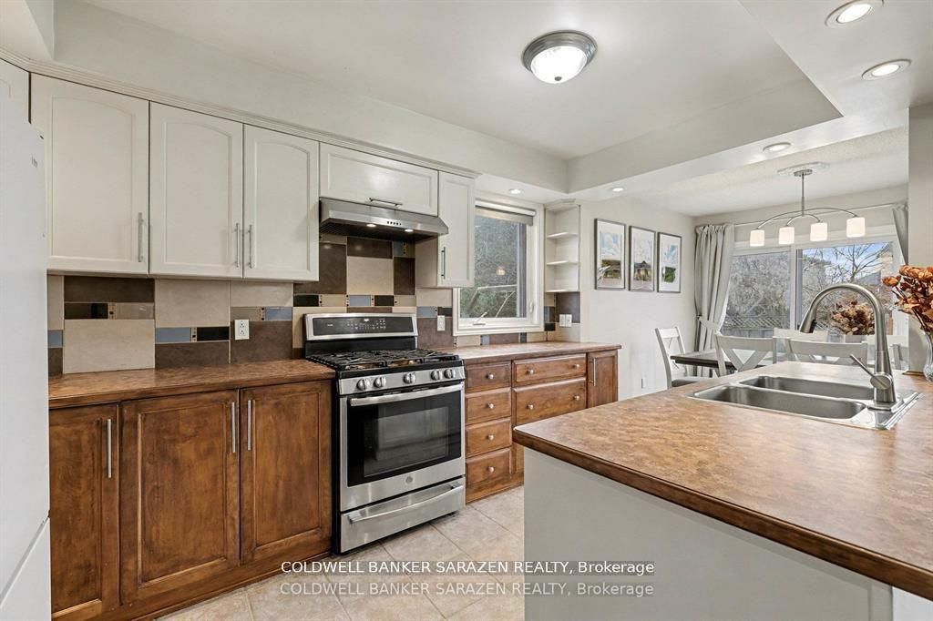 Additional image 3 of 868 Duberry Street, Ottawa, ON, K2A 3T3