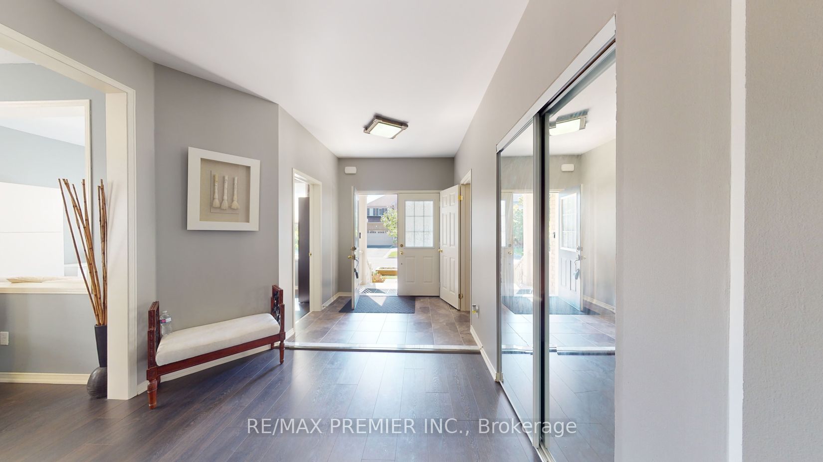 Additional image 4 of 2307 Pilgrim Square, Oshawa, ON, L1L 0C2