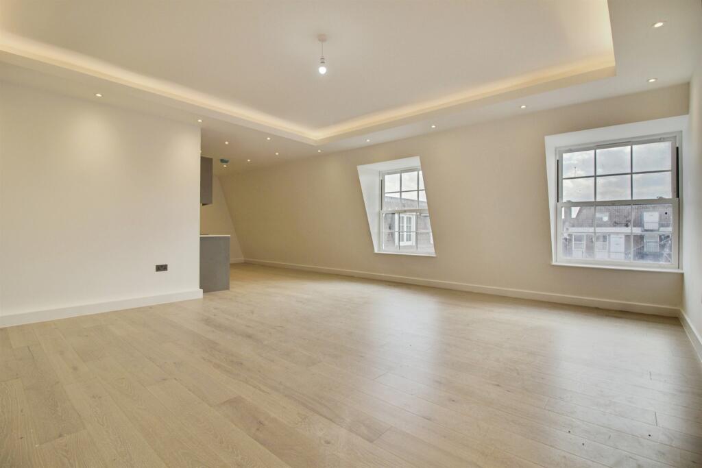 Additional image 2 of Stonehills, Welwyn Garden City