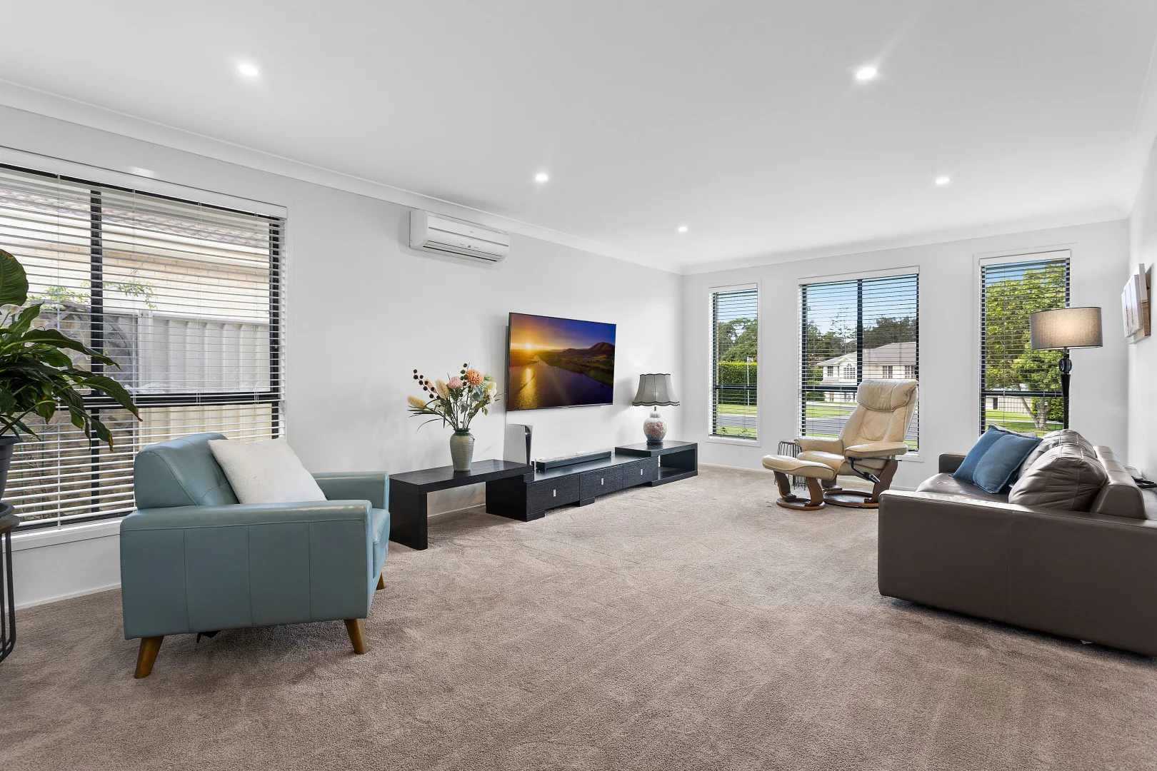 Additional image 2 of 14 Emerald Drive, Meroo Meadow NSW 2540