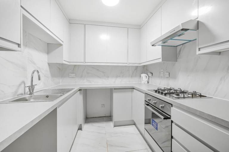 Room in a Shared House, Cape Yard, E1W, N1 7GU photo 2