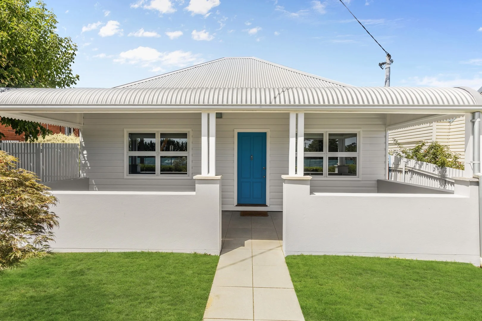 92 Railway Street, Turvey Park NSW 2650