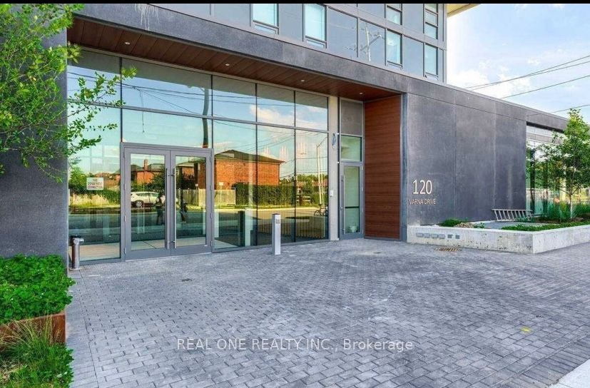 1205-120 Varna Drive, Toronto, ON, M6A 0B3