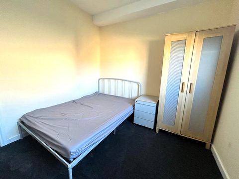 Penarth Road, Cardiff CF11, Room to rent