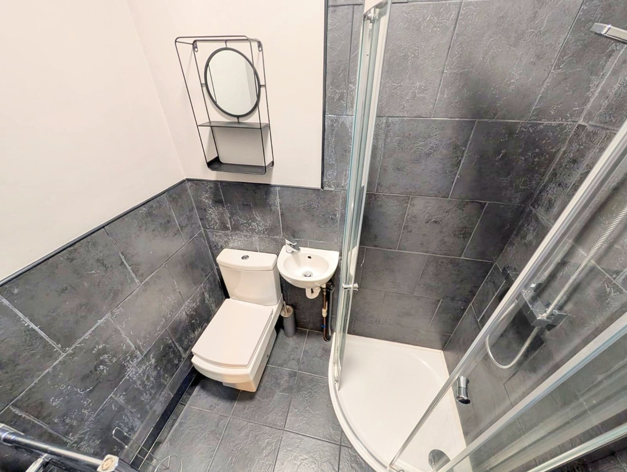 Additional image 5 of Room in a Shared House, South Road, B23, N1 7GU
