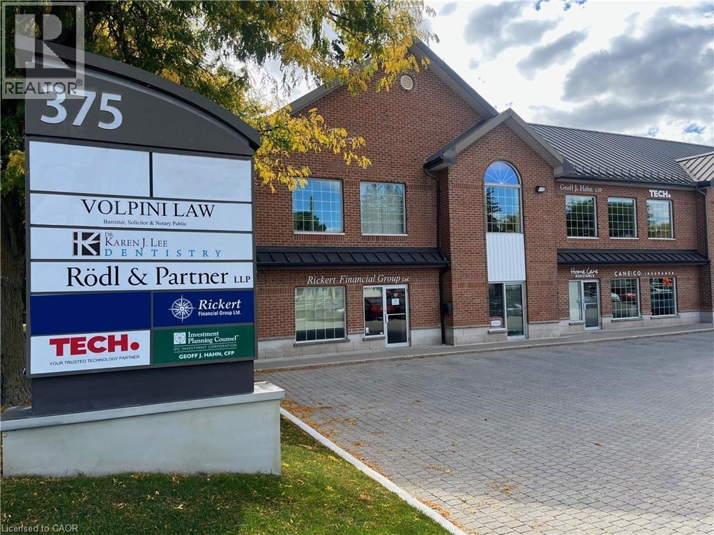 105-375 University Avenue E, Waterloo, ON, N2K 3M7