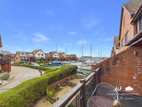 Carne Place, Port Solent, Portsmouth PO6