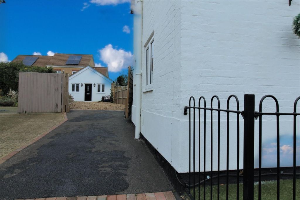 Additional image 10 of 4 bed detached house for saleEverton Road, Potton, Sandy SG19