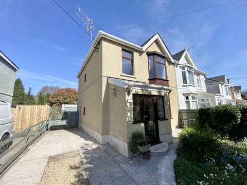 Pontardawe Road, Clydach, Swansea, City And County Of Swansea. SA6