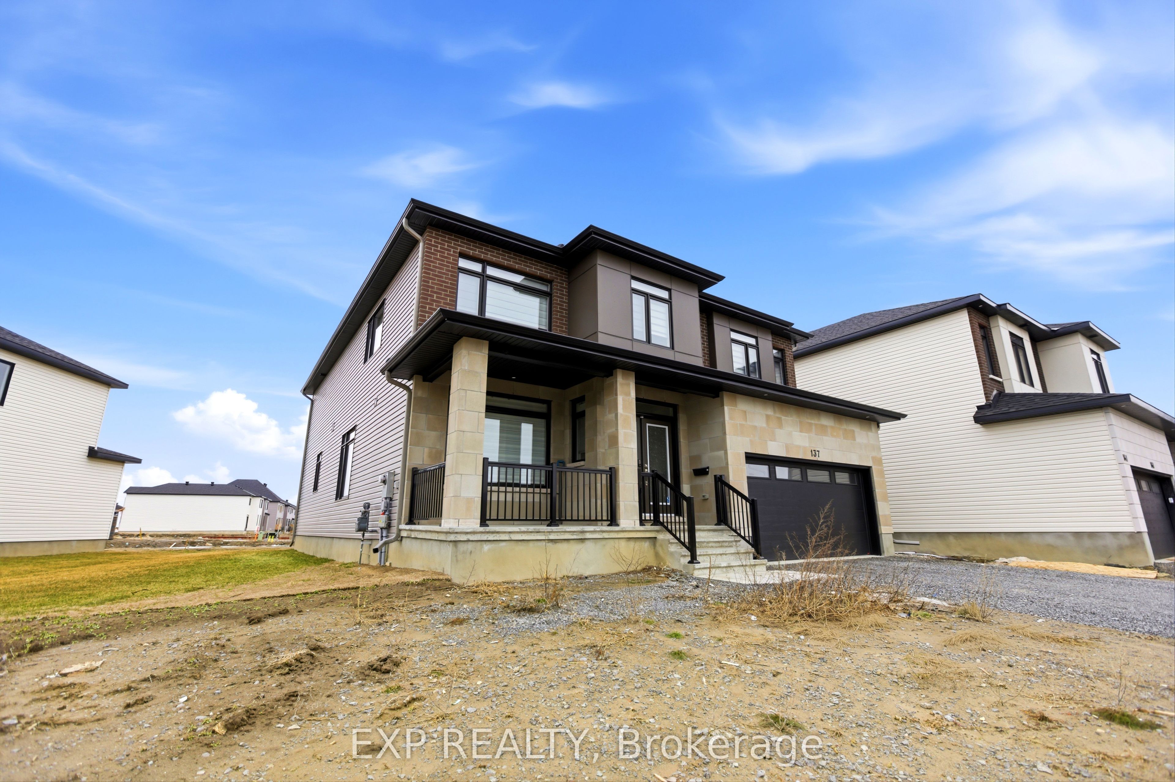 Additional image 3 of 137 Shelleright Street, Ottawa, ON, K2M 0N9