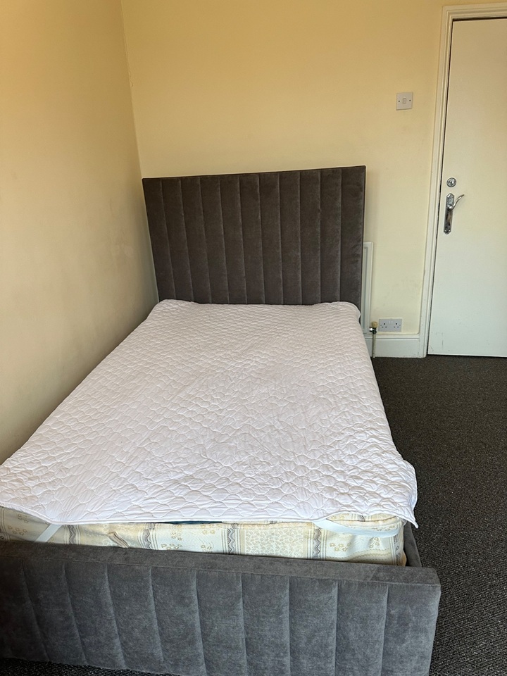 Room in a Shared House, North Street, BS16, N1 7GU photo 4