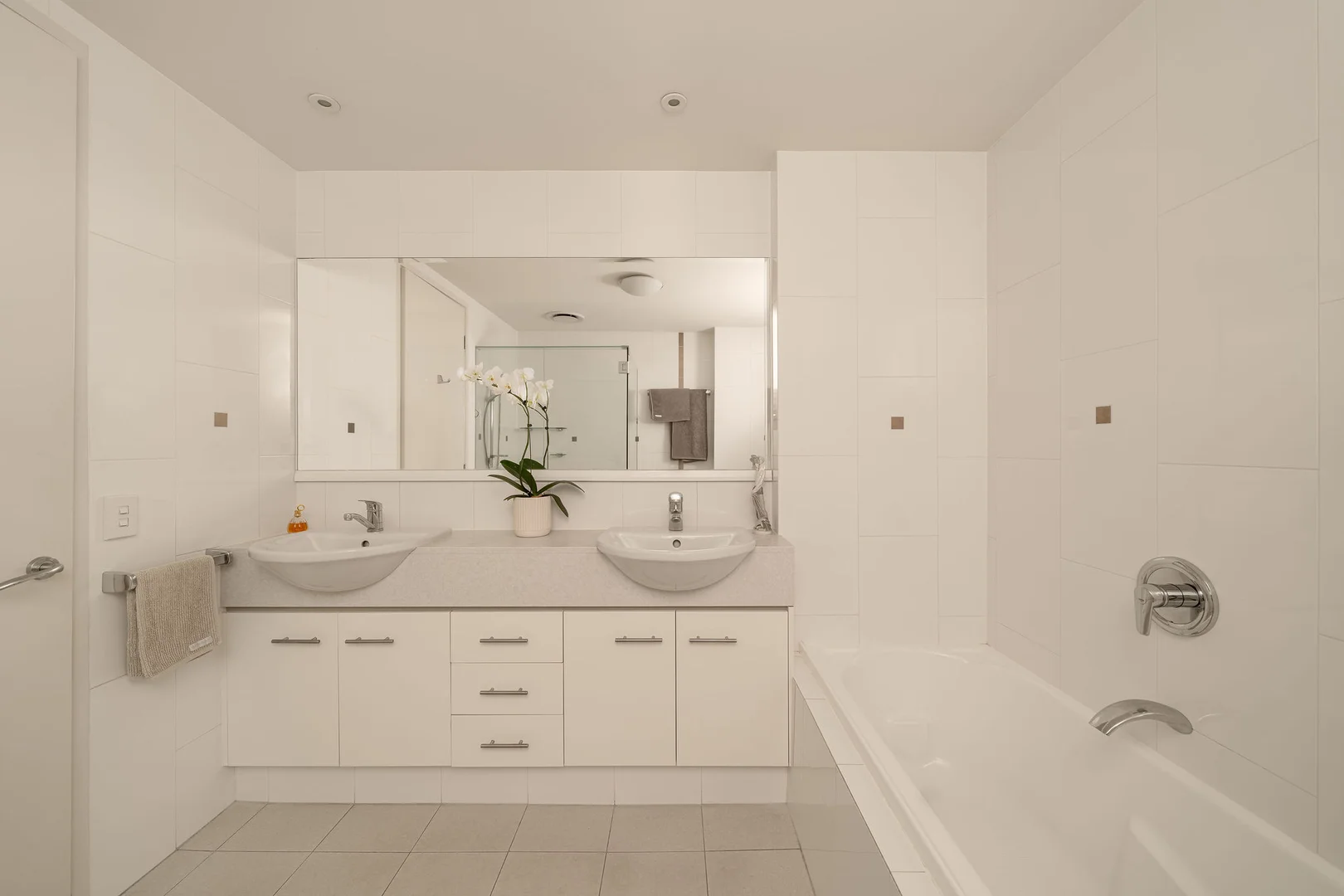 Additional image 16 of 1003/241 Wellington Road, East Brisbane QLD 4169
