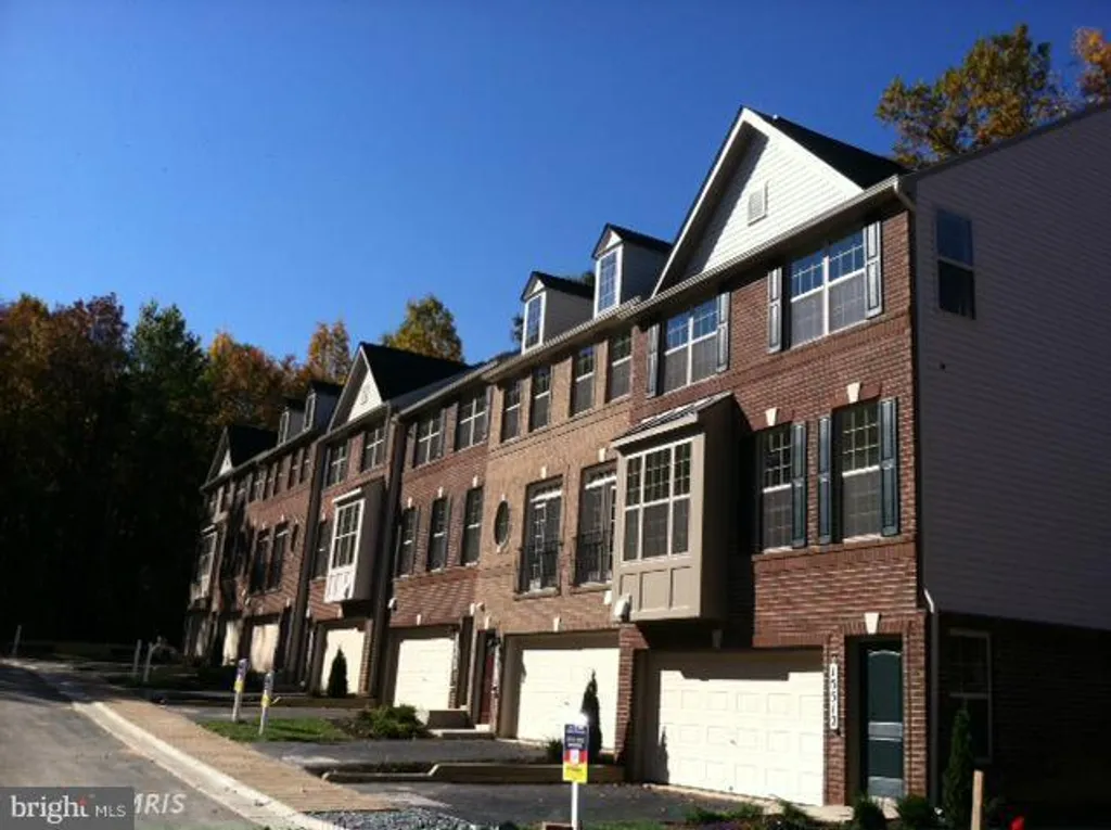 15513 Thistlebridge Court, Rockville, MD 20853