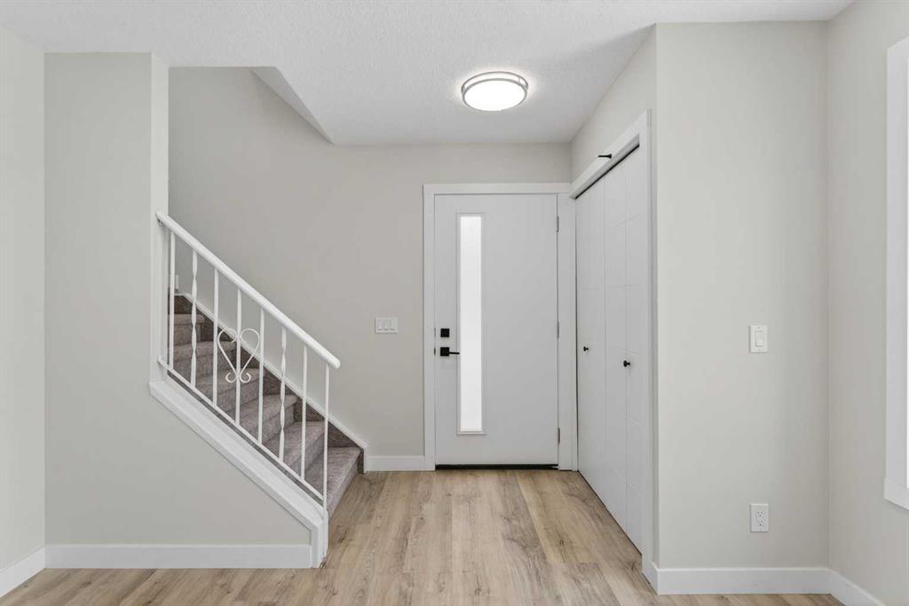 Additional image 6 of 5625 Templehill Road NE, Calgary, AB, T1Y 4C1