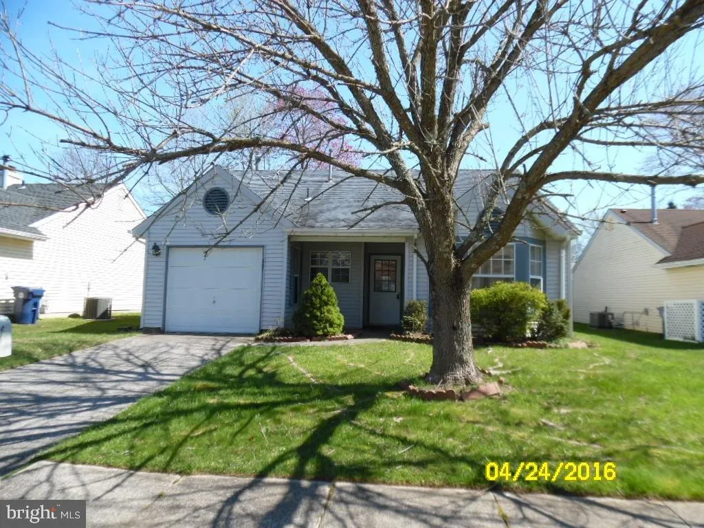 221 Mohican Lane, Tuckerton, NJ 08087
