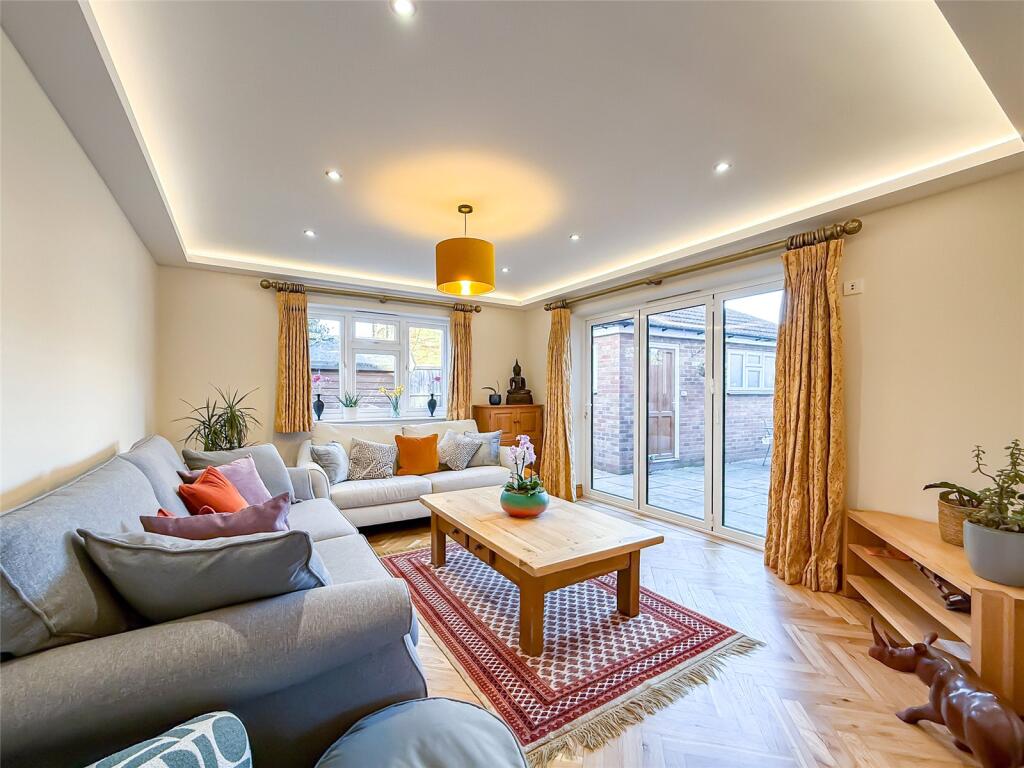 Additional image 4 of Woodland Drive, St. Albans, Hertfordshire, AL4