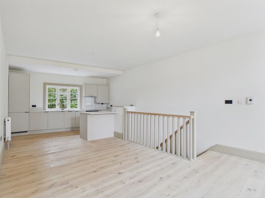 Additional image 12 of 1 bed flat for saleGreat Malvern, Malvern WR14