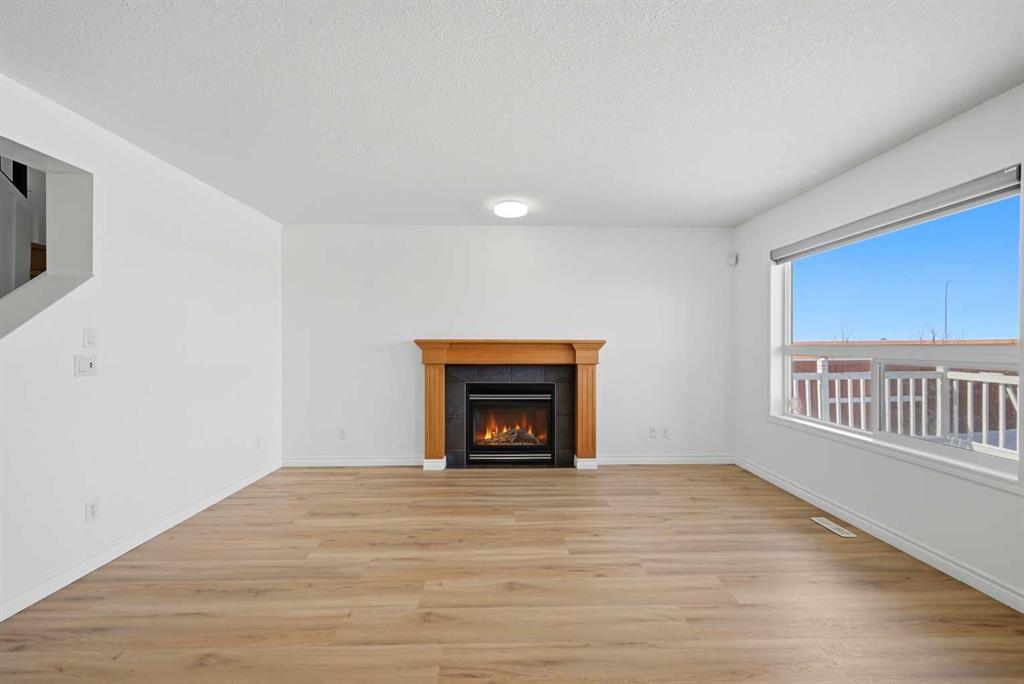 Additional image 5 of 165 Saddlecrest Way NE, Calgary, AB, T3J 5N1