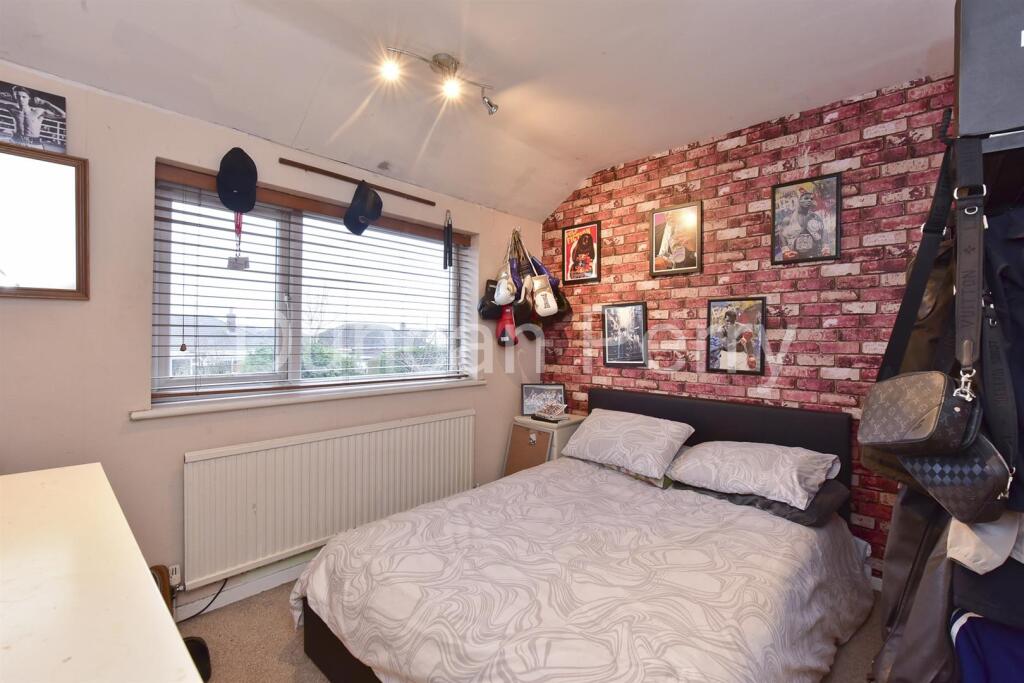 Additional image 13 of Parsonage Lane, Welham Green