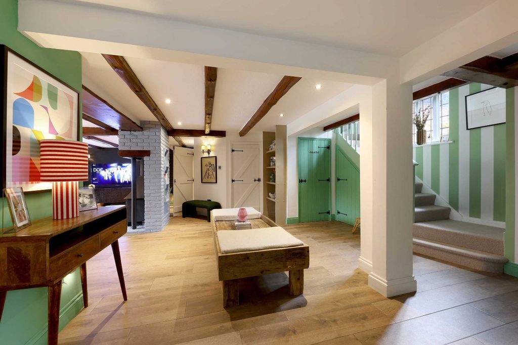 Additional image 4 of 5 bed detached house for saleWalkwood Rise, Beaconsfield, Buckinghamshire HP9