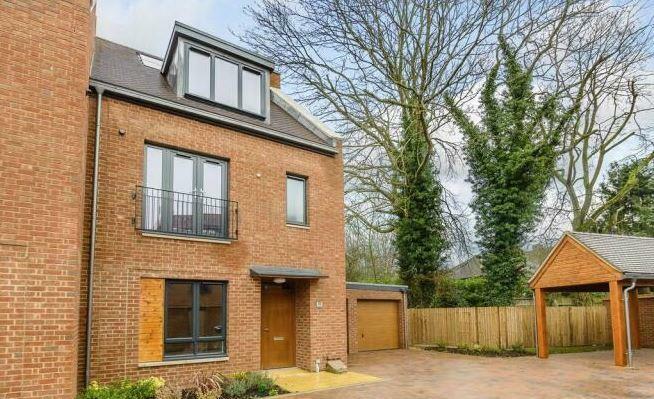 Green Close, Brookmans Park