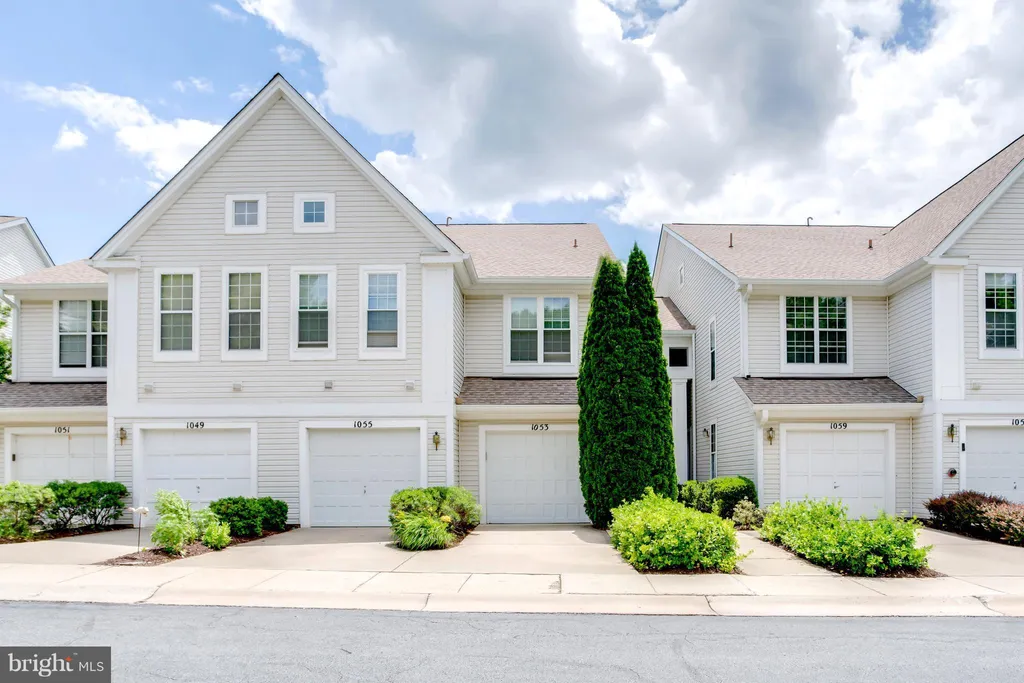 1053 Hillside Lake Terrace Unit 1204, Gaithersburg, MD 20878