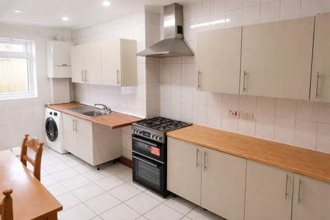 Gainsborough Gardens, London NW11