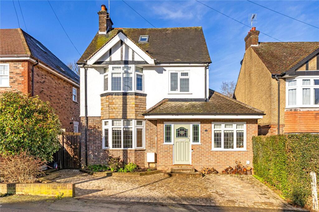 West Way, Harpenden, Hertfordshire, AL5