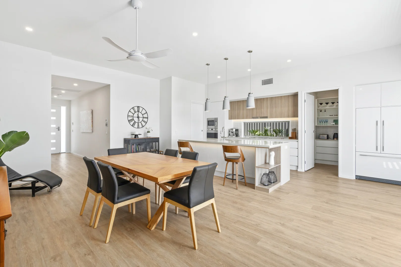 205/3 Gemstone Drive, Pimpama QLD 4209 photo 5