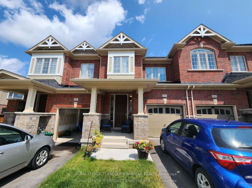9 Roywood Street, Kitchener, ON, N2R 0S5