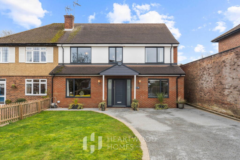 Additional image 26 of Meadow Close, St Albans, AL4 9TG