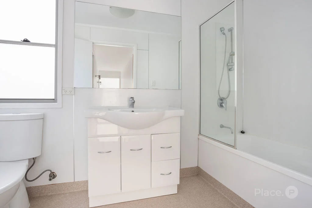Additional image 13 of 2/6 Cheihk Crescent, Collingwood Park QLD 4301