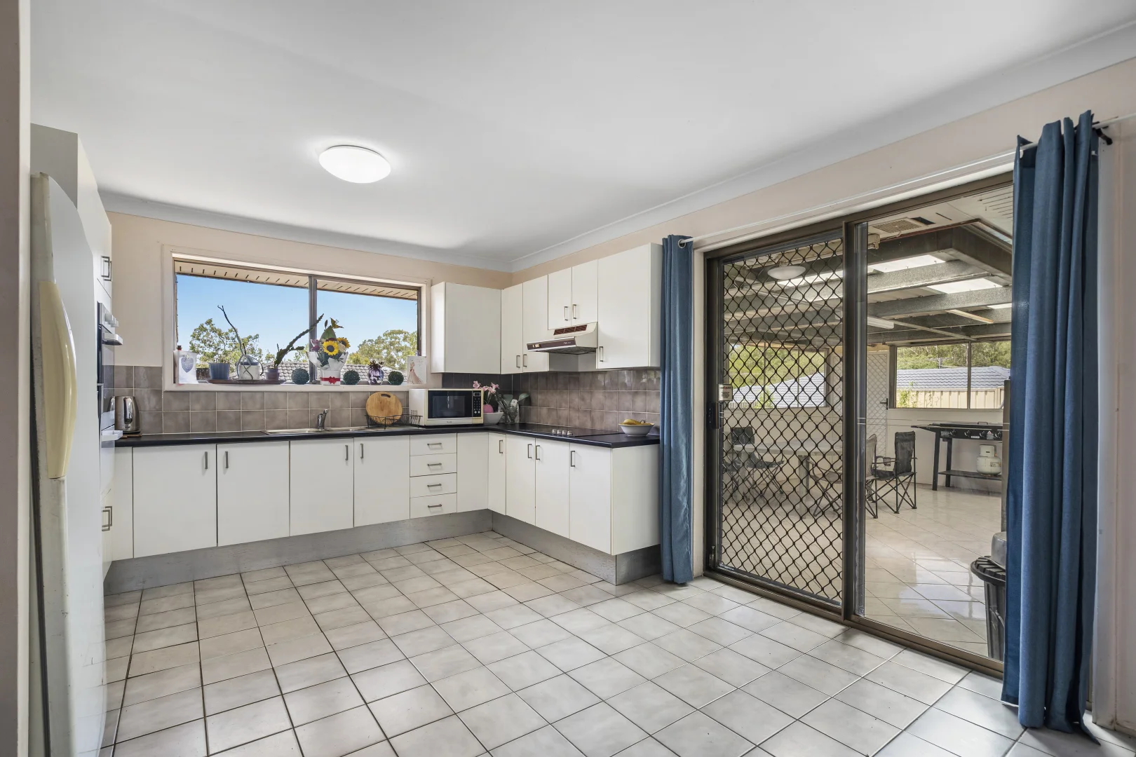 Additional image 3 of 122 Collingwood Drive, Collingwood Park QLD 4301