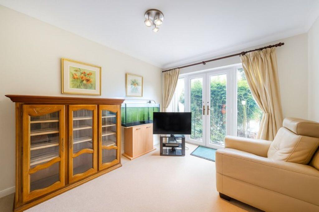 Batchwood View, St. Albans photo 2