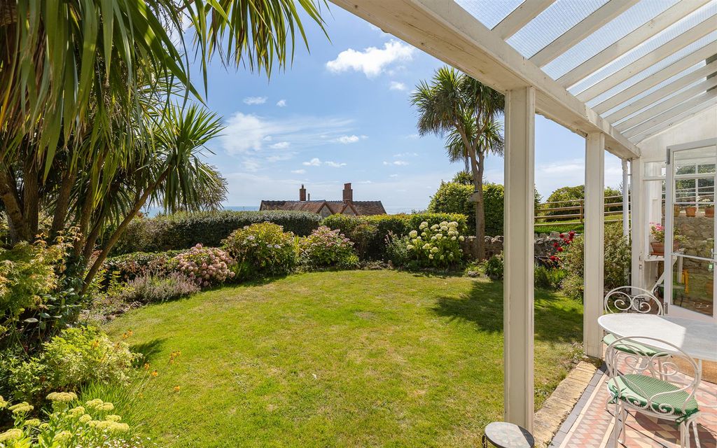 Additional image 7 of 4 bed property for saleBonchurch, Isle Of Wight PO38