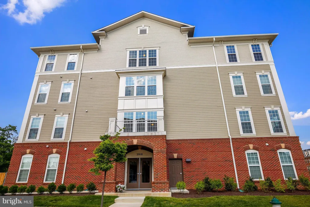 3910 Doc Berlin Drive Unit 14, Silver Spring, MD 20906