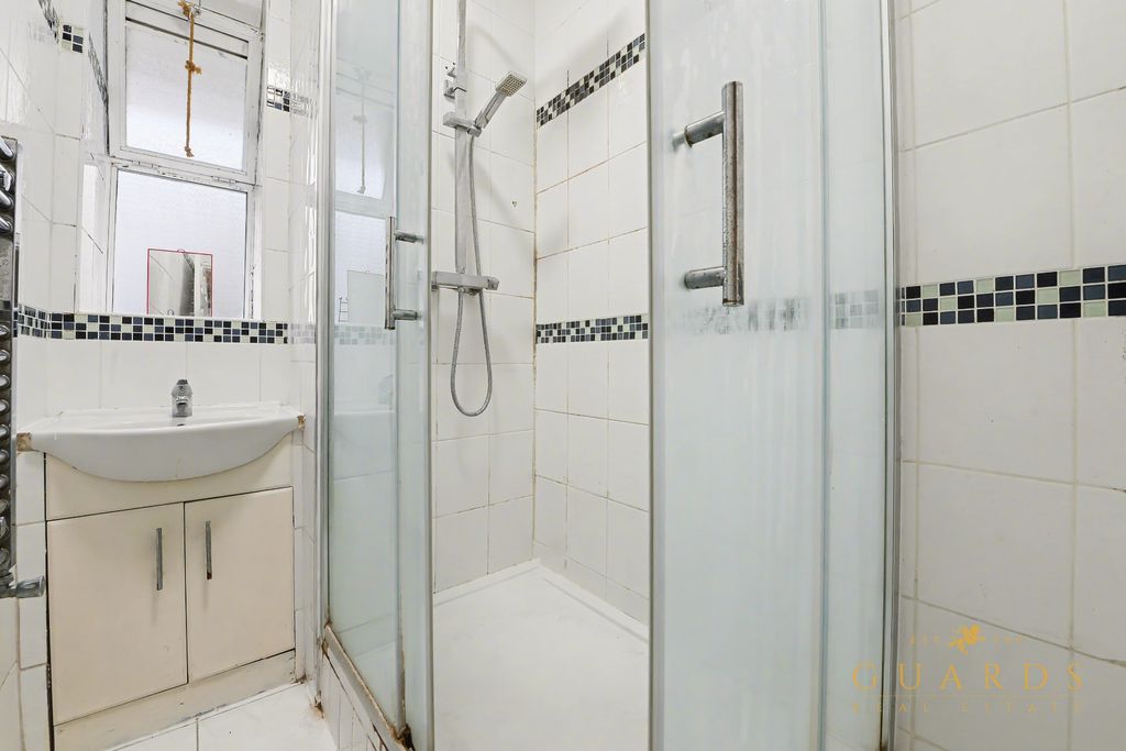 Additional image 8 of 2 bed flat for saleFlat, Strang House, Britannia Row, London N1