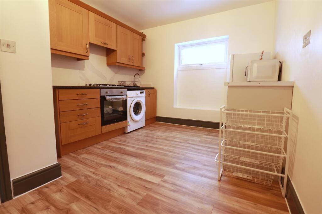 Room 3, Huntly Road, Birmingham photo 3
