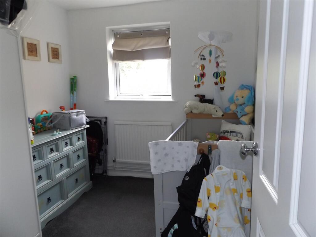 Southdown Road, Harpenden photo 5