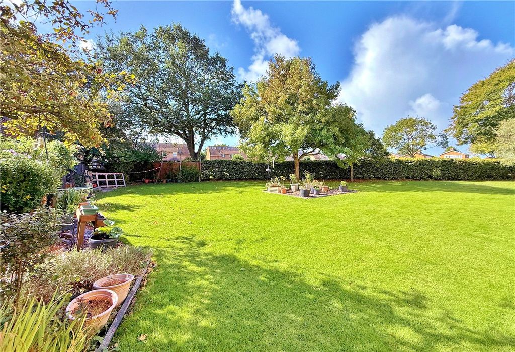 Additional image 14 of 2 bed flat for saleSunningdale Court, Jupps Lane, Goring-By-Sea, Worthing BN12