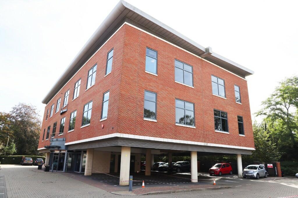 Station Road, Harpenden, Hertfordshire, AL5