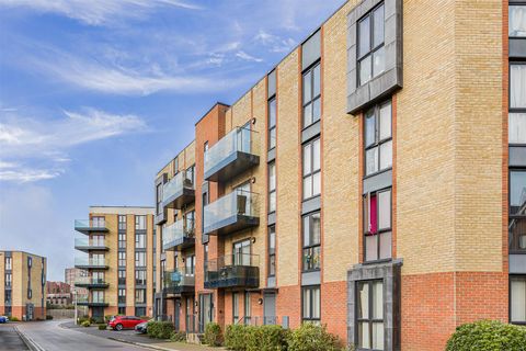 1 Robert Parker Road, Reading RG1