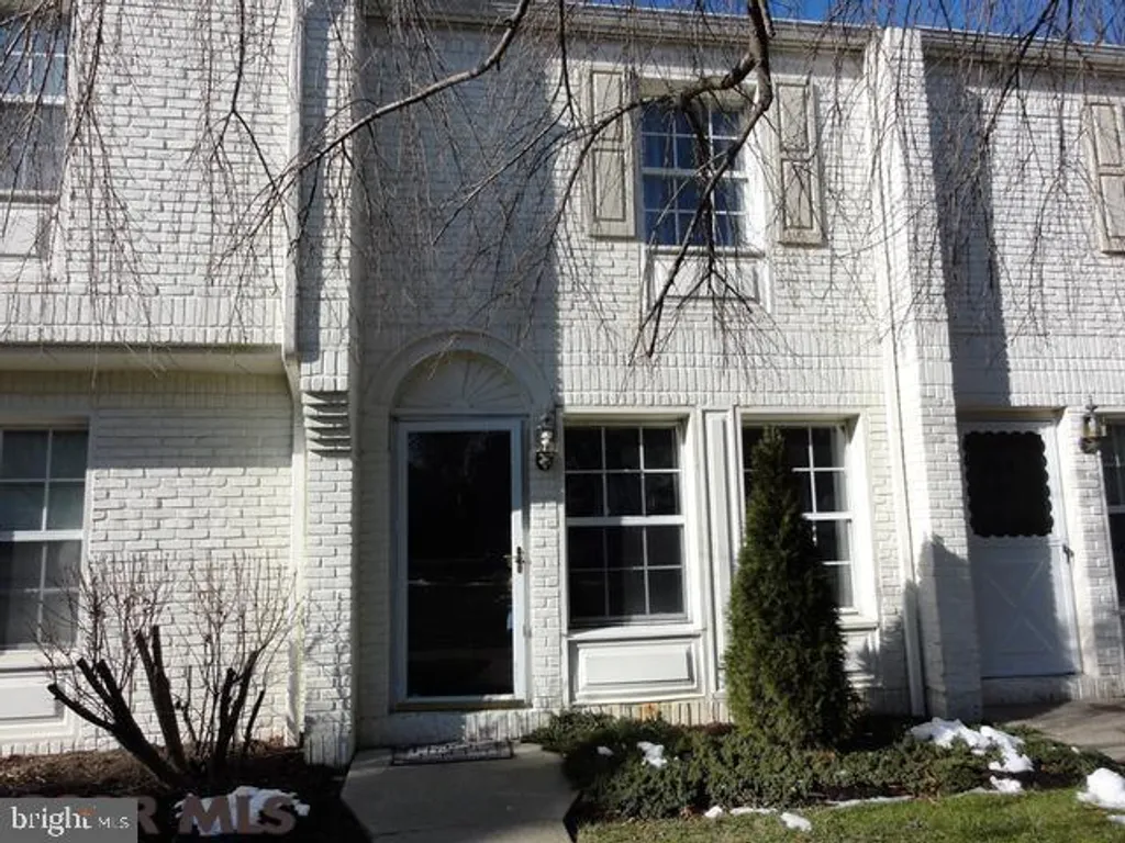 917 Stratford Court, State College, PA 16801